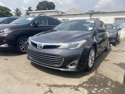 Foreign Used 2014 Toyota avalon