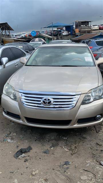 Toyota Avalon 2005