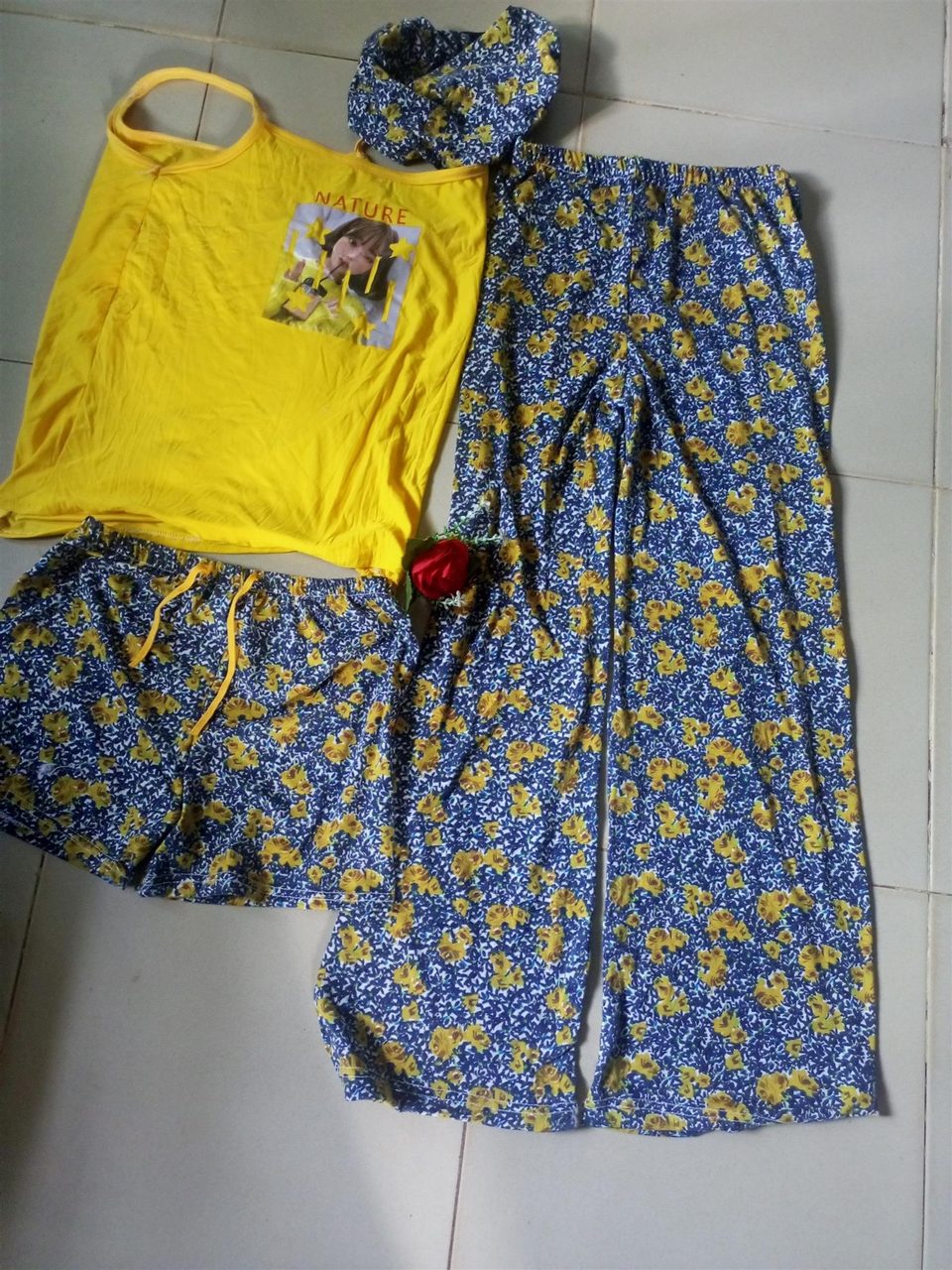 Night wear
