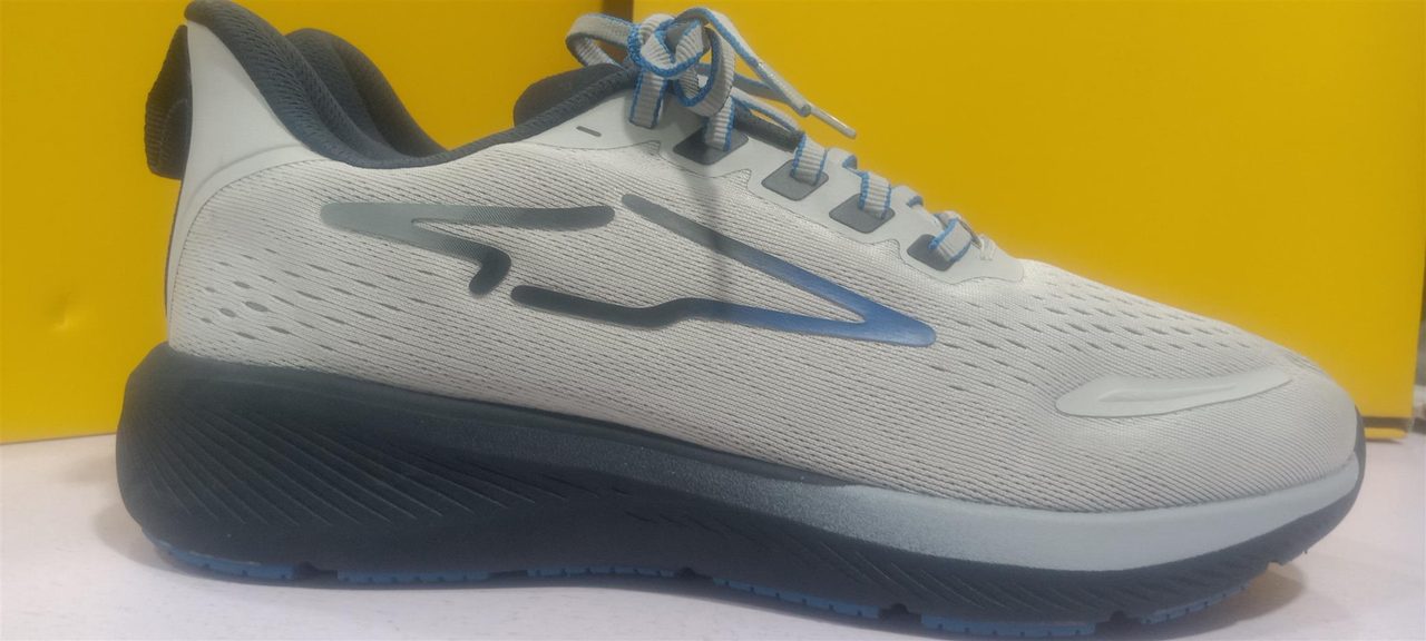 High quality Sneakers ( stock)