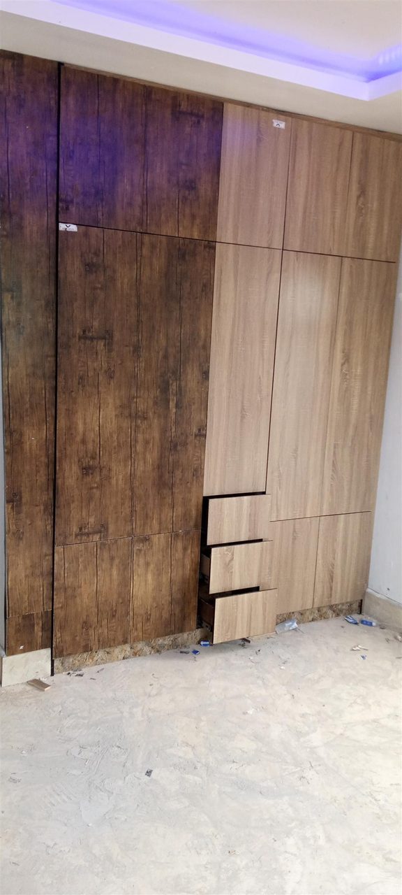 Standard Walldrobe