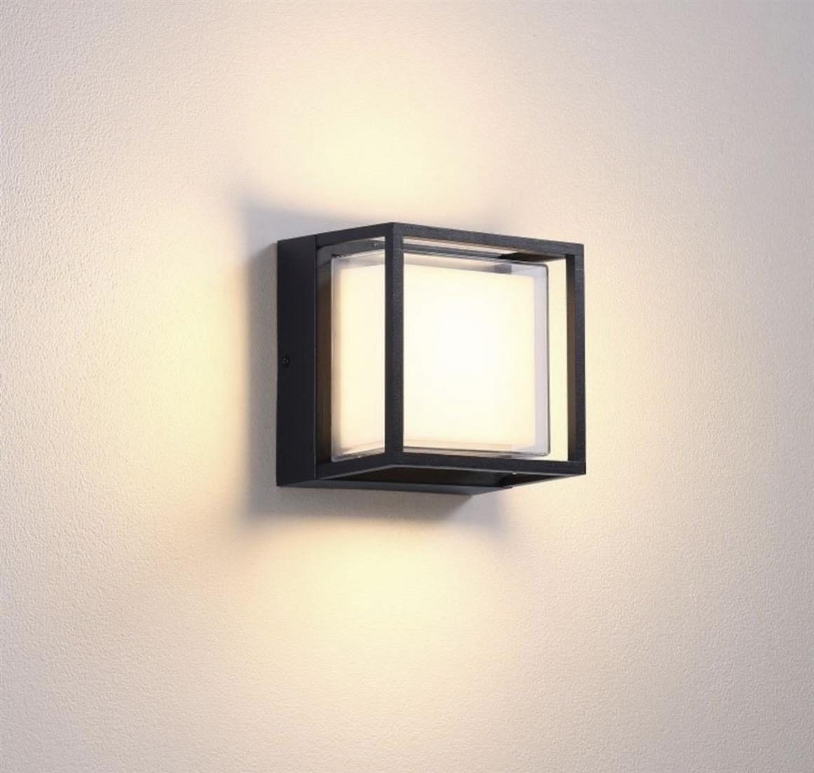 Outdoor light