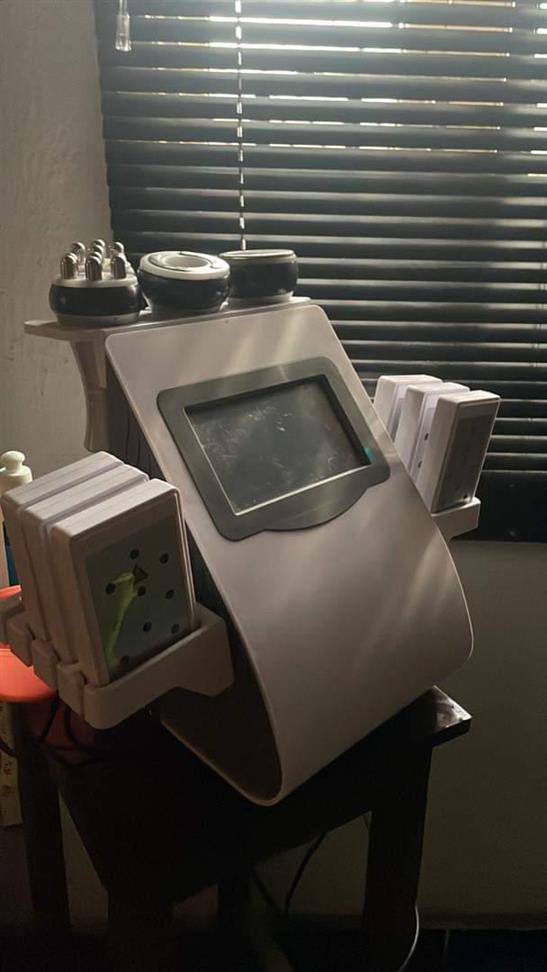 Ultrasonic Fat Cavitation/Laser Machine