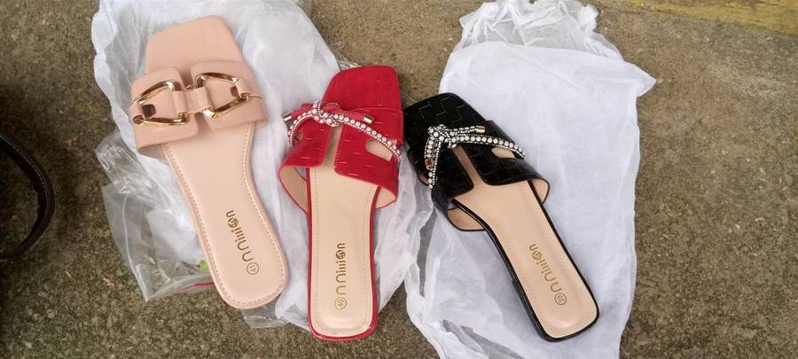 Female slippers