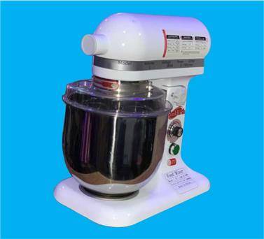 Cake mixer