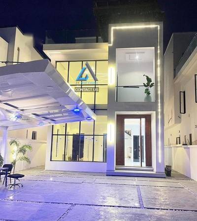 5-BEDROOM FULLY DETACHED DUPLEX FOR SALE