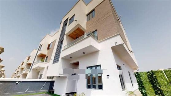 FOR SALE: LUXURY NEWLY BUILT 5 BEDROOM