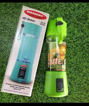 Rechargeable blender