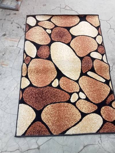 center rug