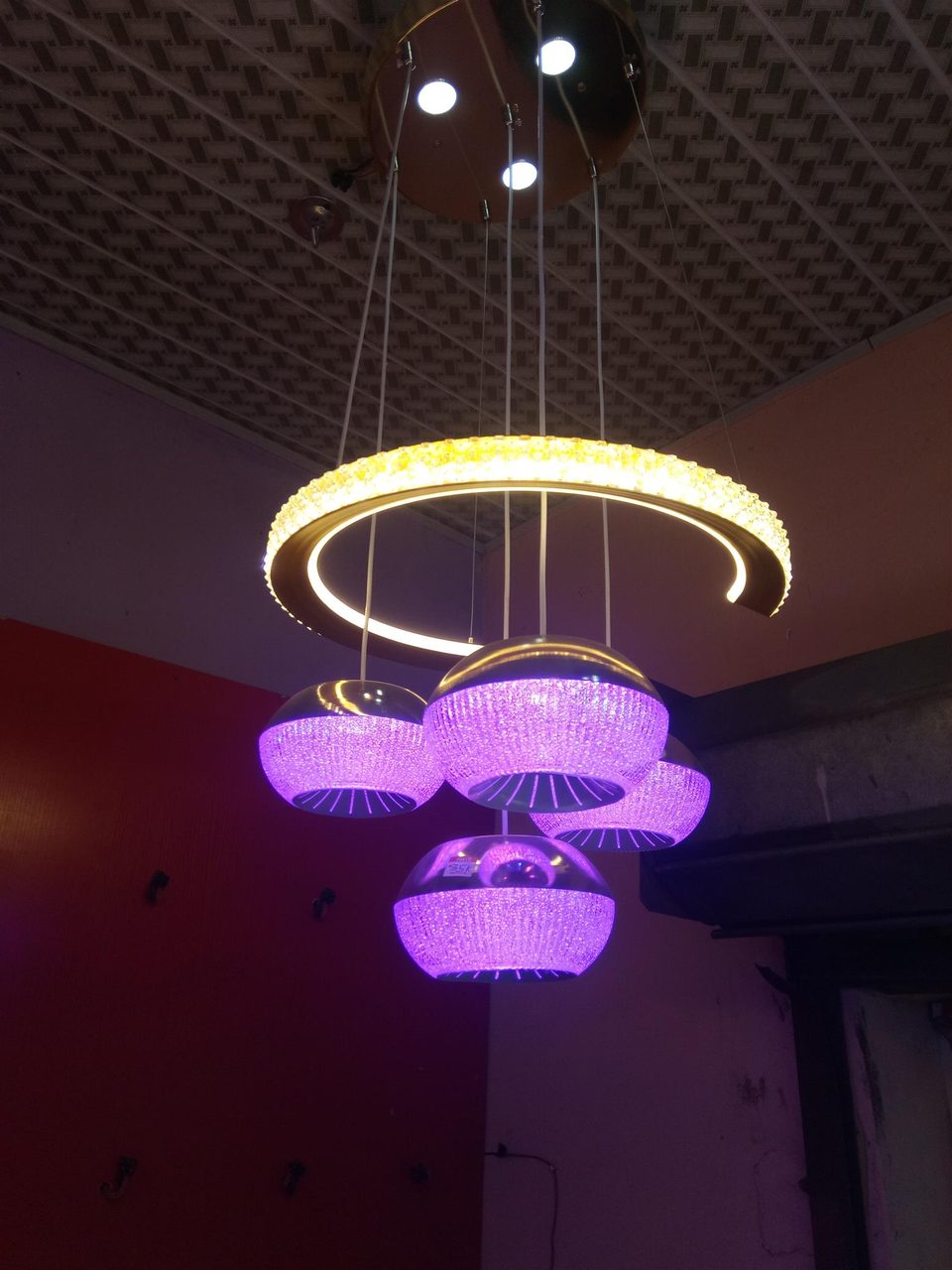 RGB drop light