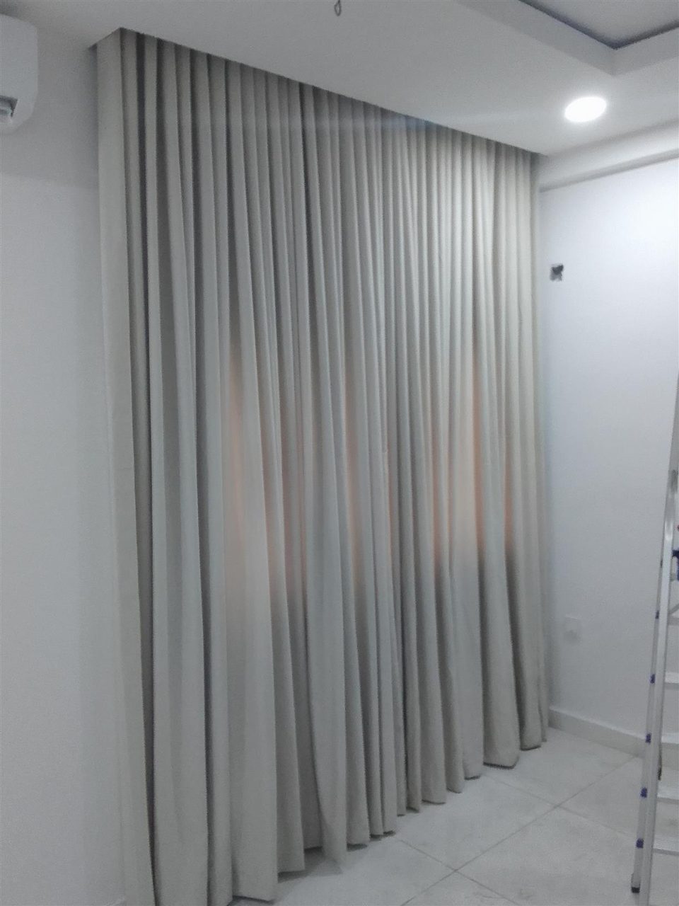 Home curtains