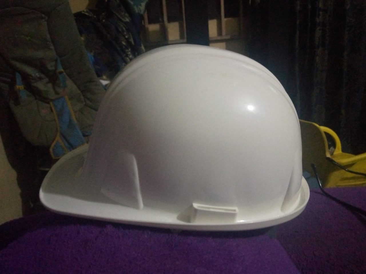 Construction helmet