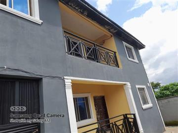 flat to let