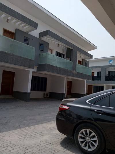 Apartment for sale in Lekki