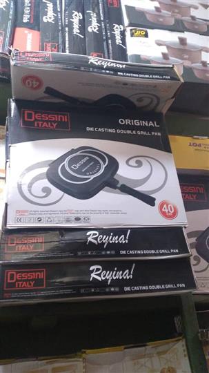 Double sided grill pan