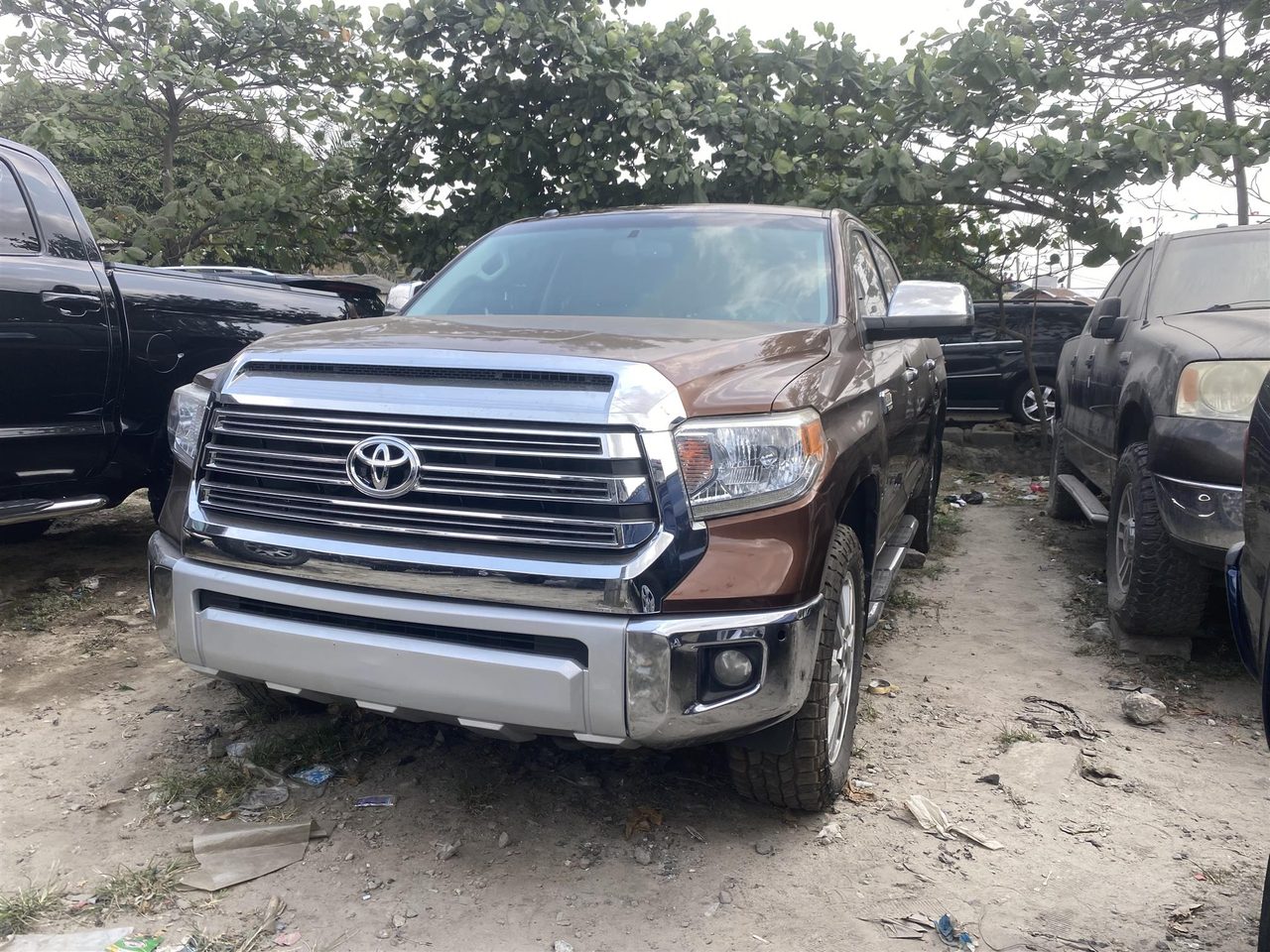 Foreign Used 2014 Toyota Tundra