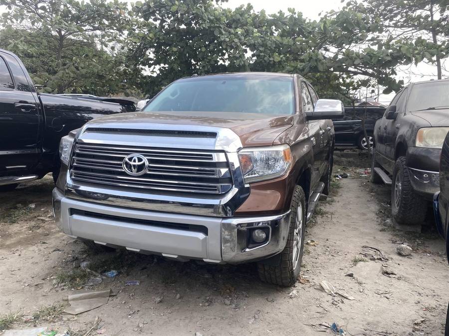 Foreign Used 2014 Toyota Tundra