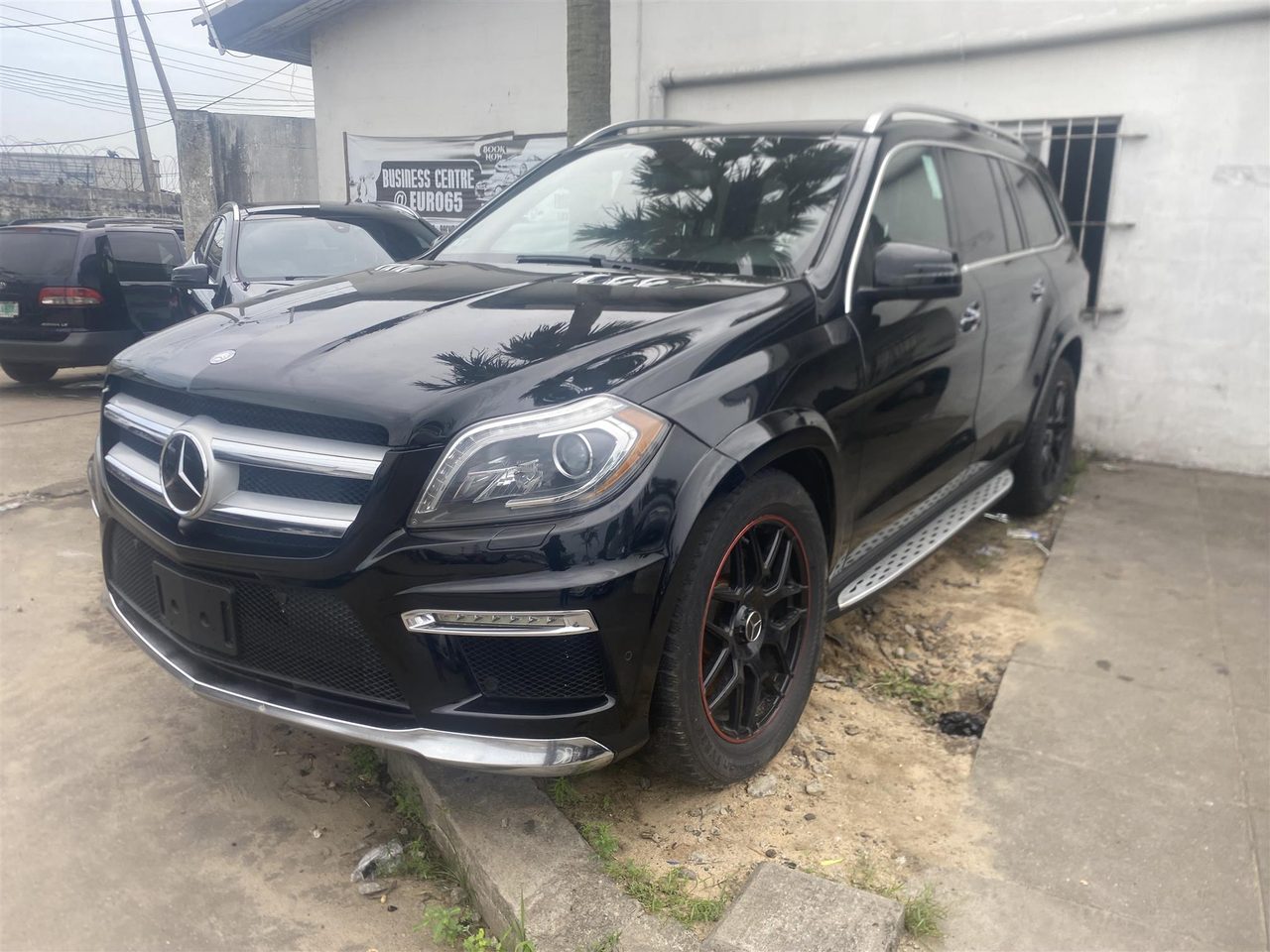 Foreign Used Mercedes Benz gl550