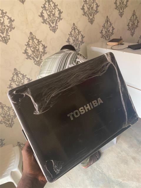 Toshiba Satellite U500