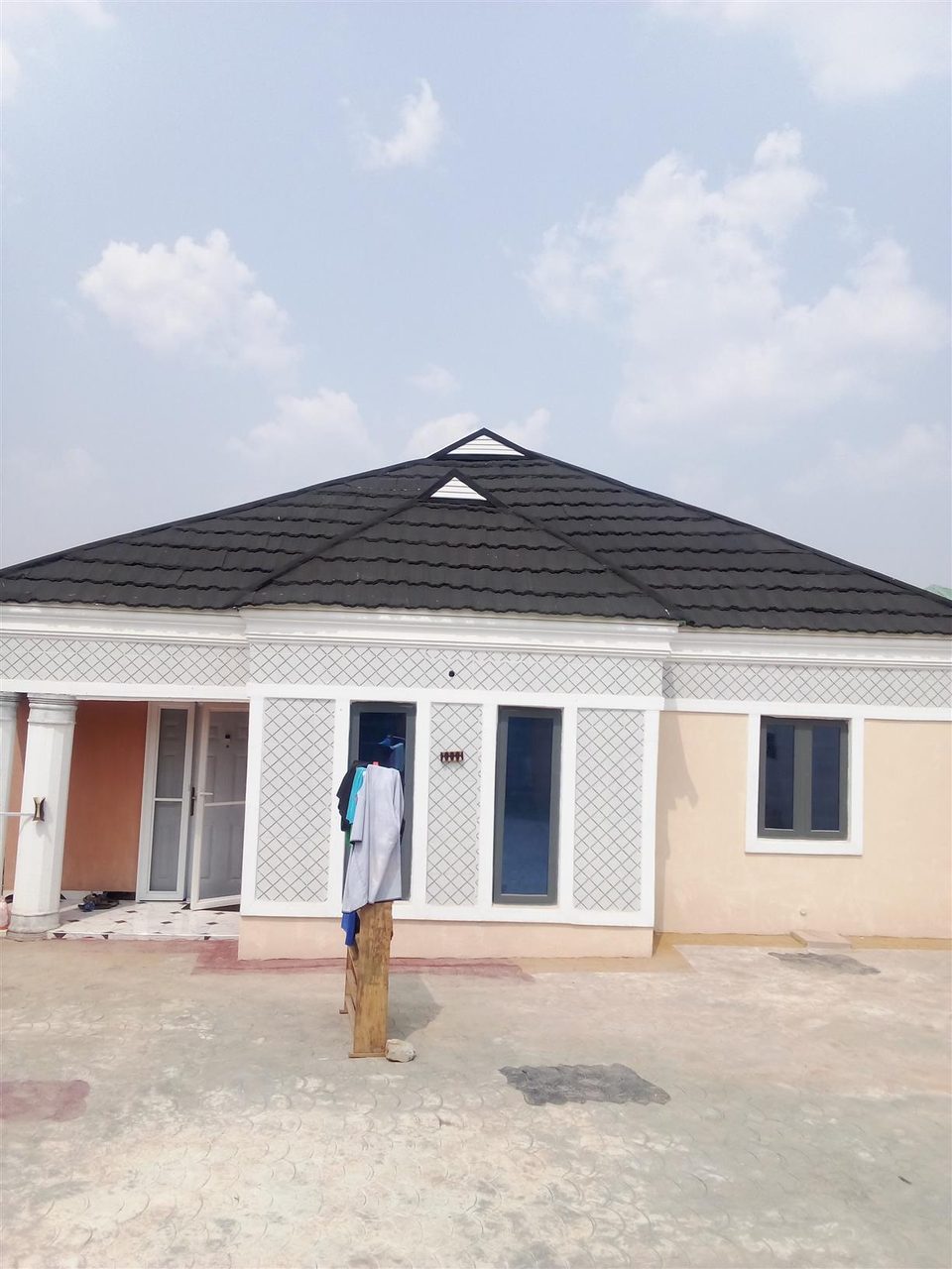 3 bedrooms bungalow