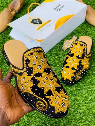 P Classic Footwear's