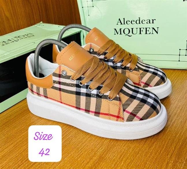 Quality Burberry sneaker