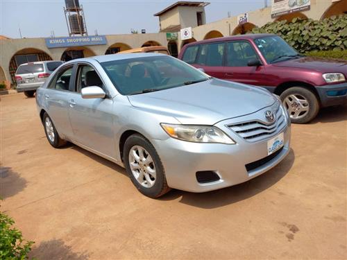 Toyota Camry sport
