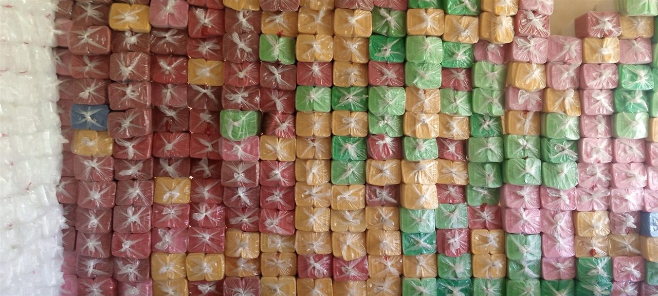 PLASTIC TAKEAWAY AND DISPOSABLE CUPS