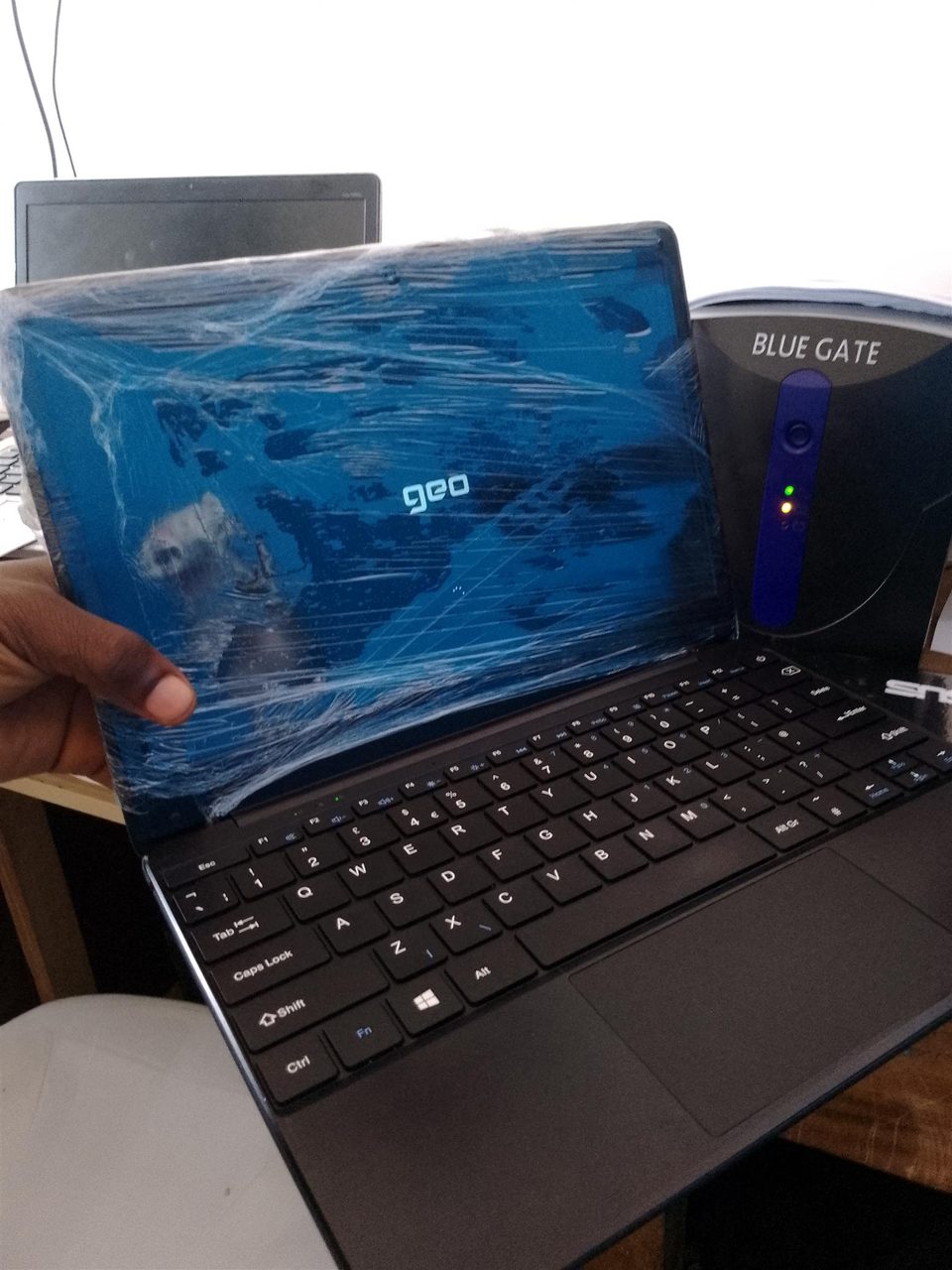 GEOBOOK 1E LAPTOP Windows 10, 4GB RAM, 64GB SSD