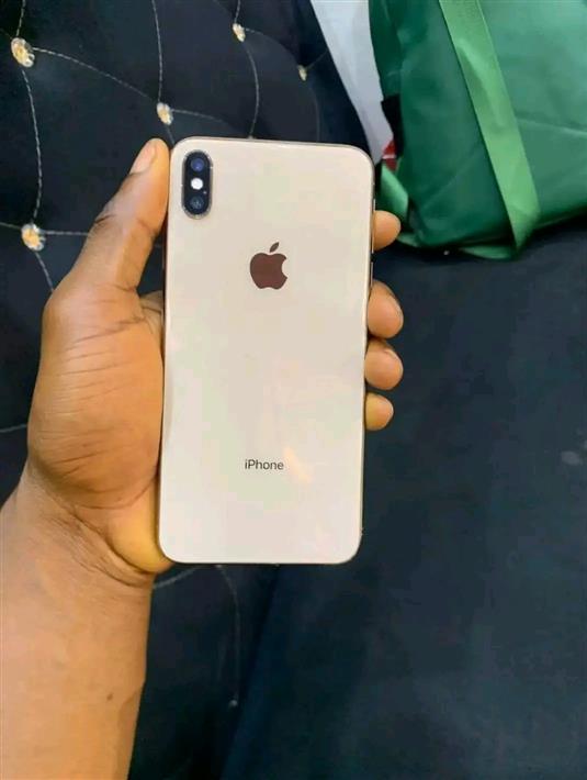 Apple iPhone xs max 256gb
