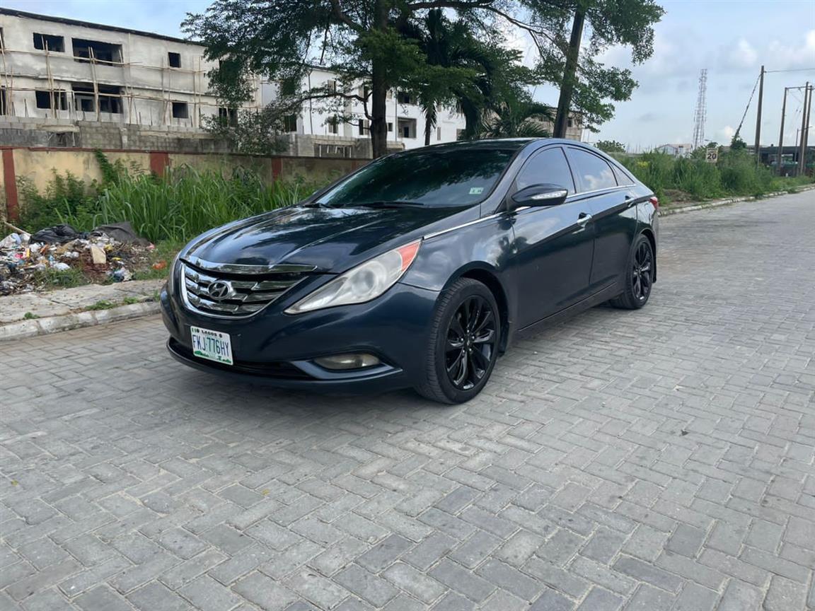 Pre-Owned 2012 Hyundai Sonata 2.0T