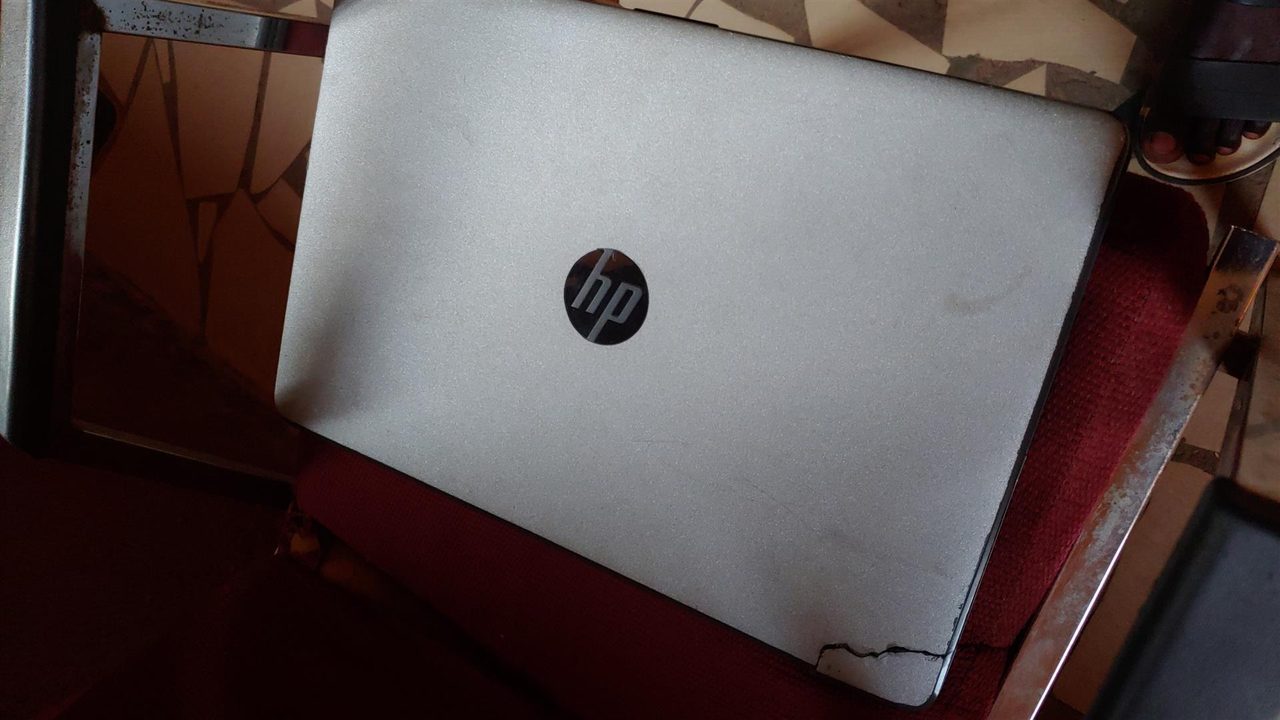 HP 250 G6 (No HDD)