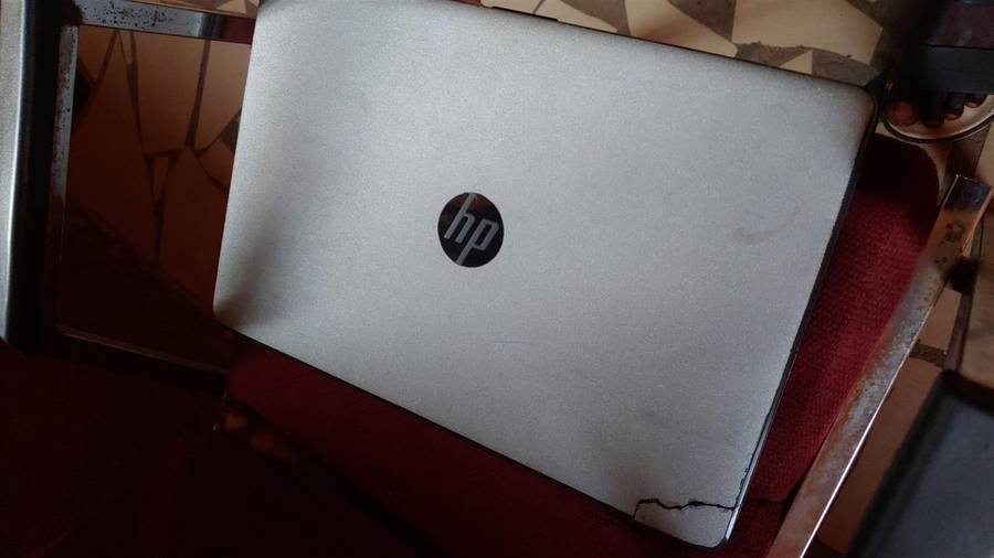 HP 250 G6 (No HDD)