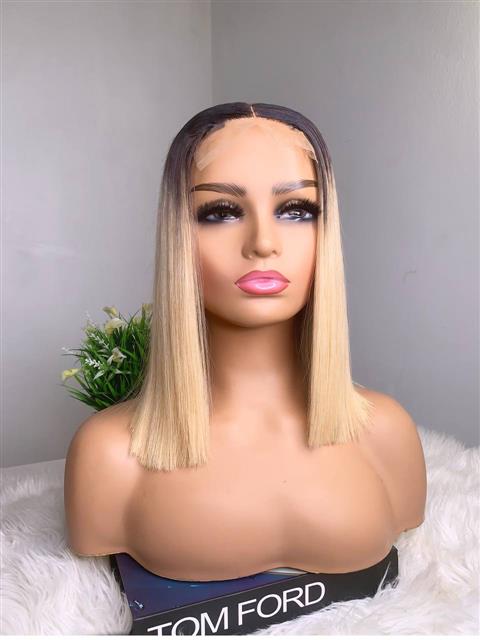 Blunt blonde wig