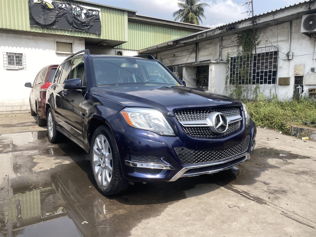 Foreign used 2011 Mercedes Benz glk350