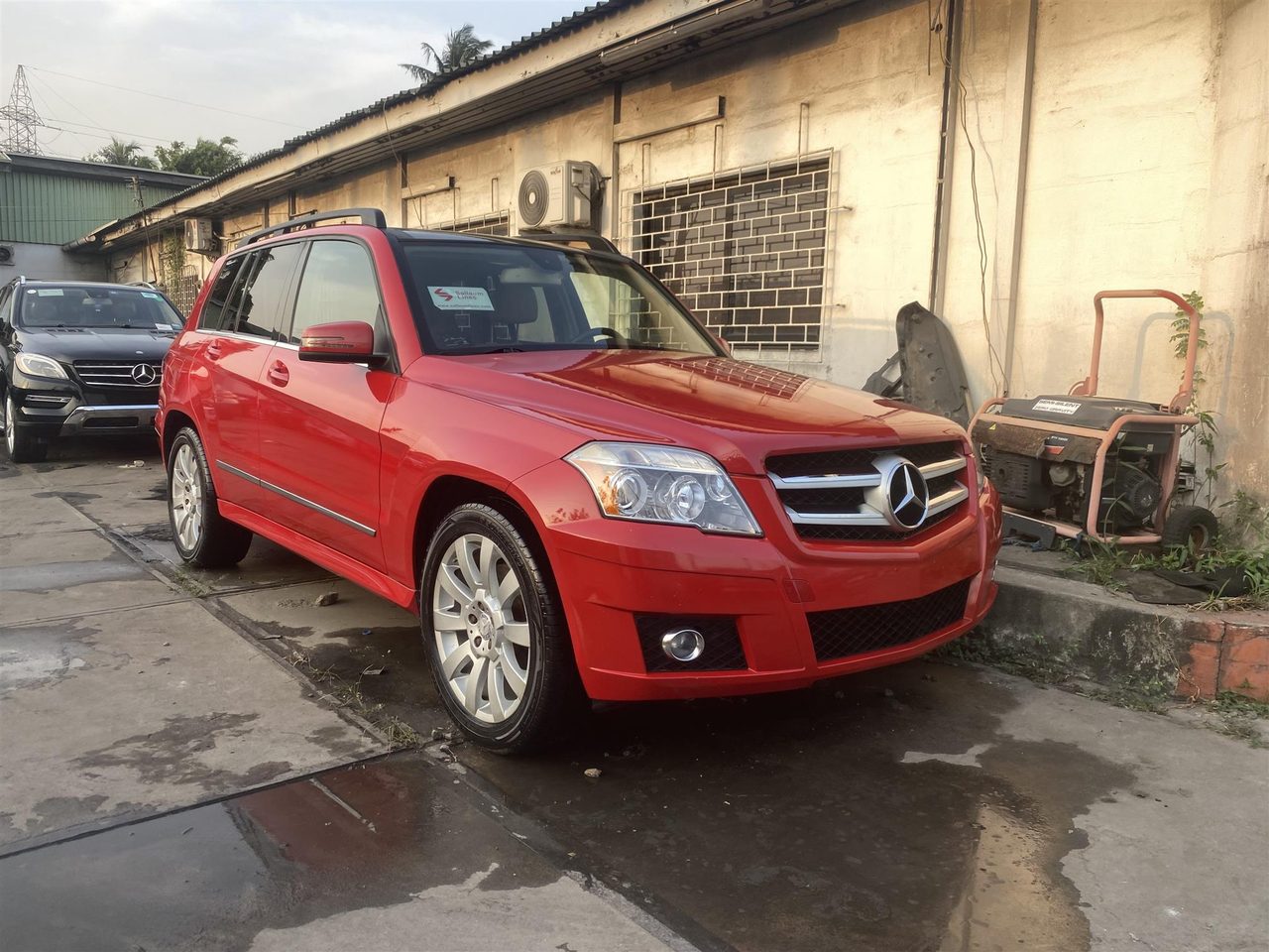 Foreign used 2011 Mercedes Benz glk350