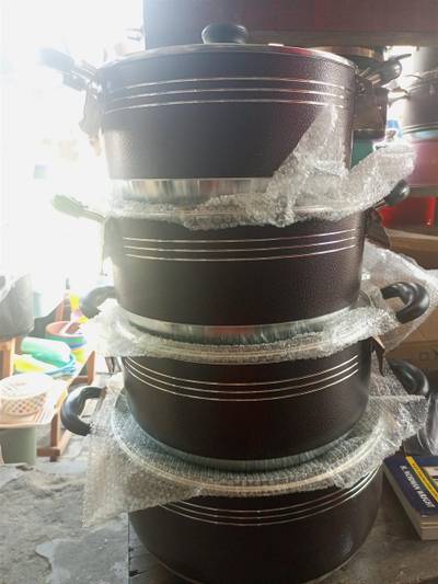 non-stick cookware set 4