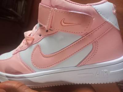 Women's sneakers 👟