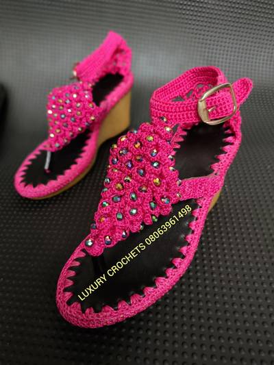 CROCHET WEDGE SANDALS