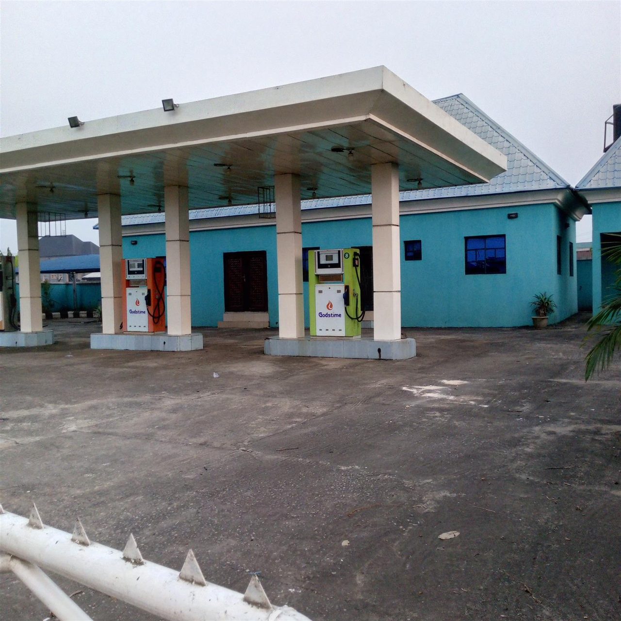 Fuel station for sale