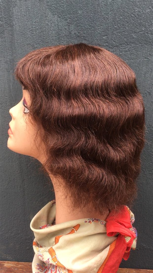 12” body wave fringe wig