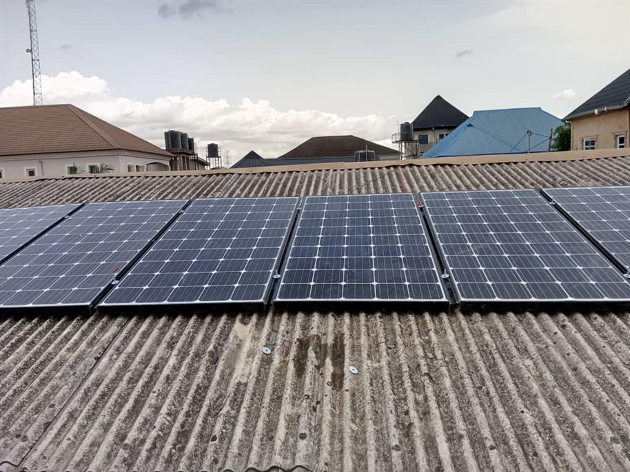 Solar inverter installation and maintana
