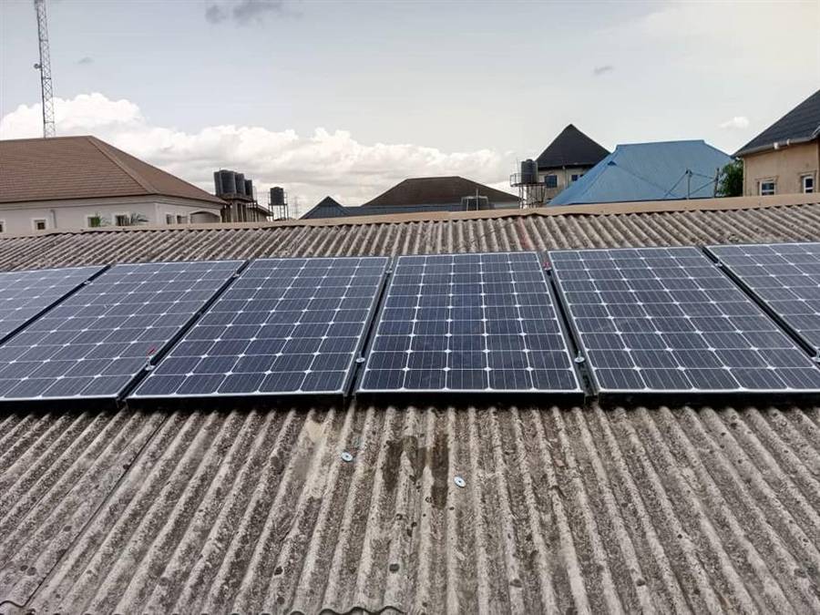 Solar inverter installation and maintana