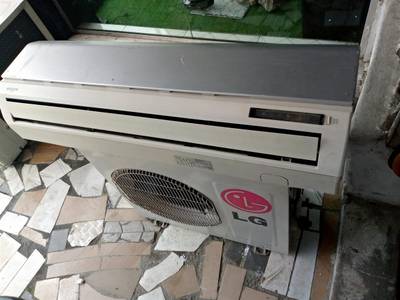 1HP LG AC