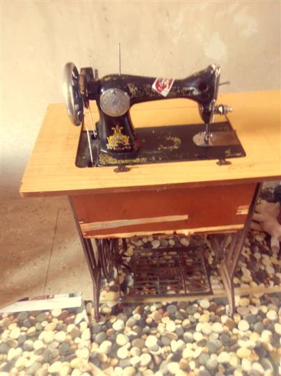 Sewing Mechine