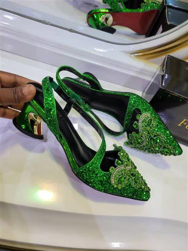 Woman shoe