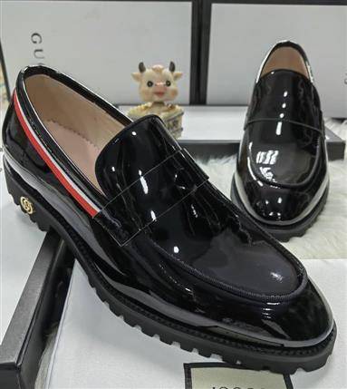 Woman shoe