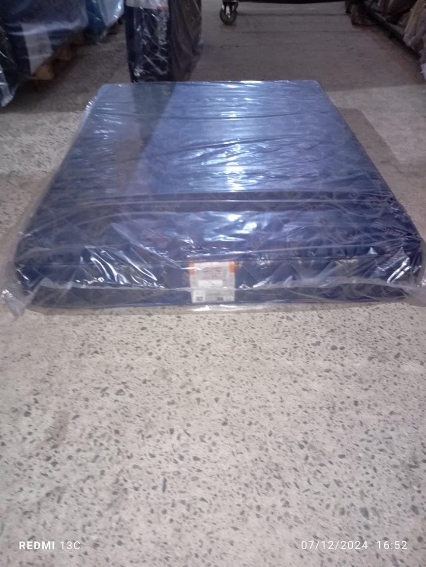 Brand new vita Grand 6x4.5x8 inches