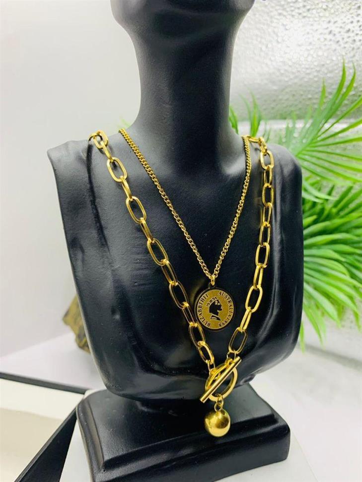 Neckpiece