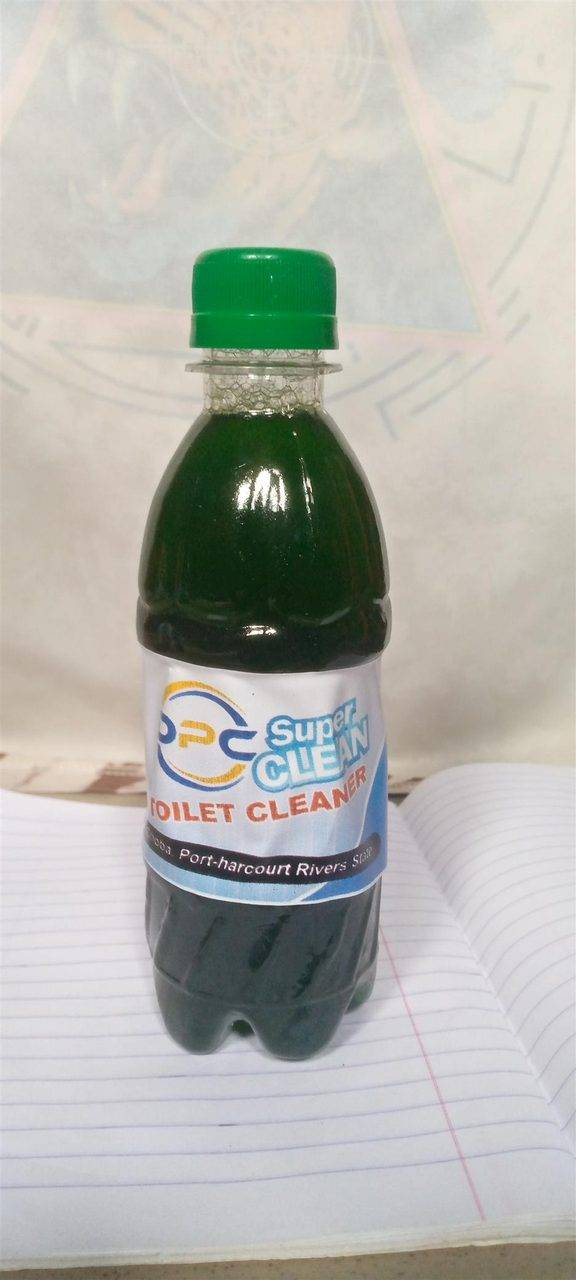 Toilet cleaner 🚽